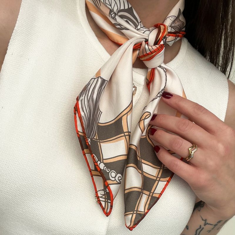 HONNINGGLØD Silkeskjerf